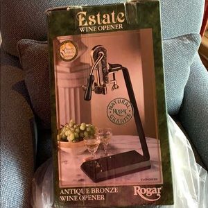 ESTATE, wine opener by Roger